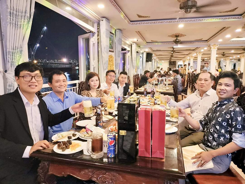 Tiệc tất niên tân tiến thành đón xuân quý mão 2023