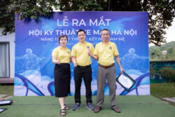trao quà hội viên hội kỹ thuật xe máy hà nội