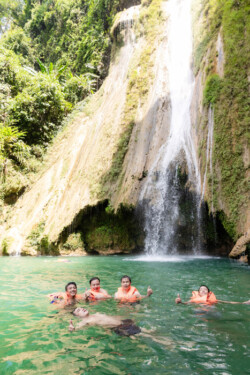 tân tiến thành 3t caravan tuyên quang vaa tân tiến thành 3t tài trợ vaa caravan tuyên quang