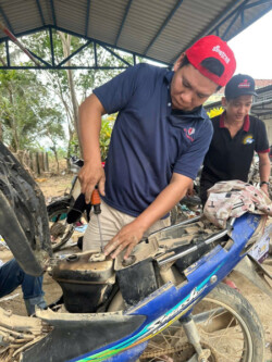 3T hội kỹ thuật xe máy cứu hộ xe ngập lụt phú yên 3T hội kỹ thuật xe máy cứu hộ xe ngập lụt phú yên