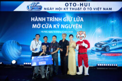 tân tiến thành 3t tài trợ hội kỹ thuật gara sửa chữa ô tô oto-hui 3T tài trợ hội kỹ thuật ô tô oto-hui